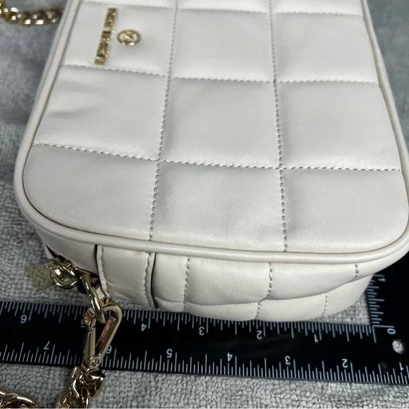 🔥 NWT Michael Kors Jet Set Charm Small Leather Crossbody Bag - LT Light Cream - Picture 16 of 16